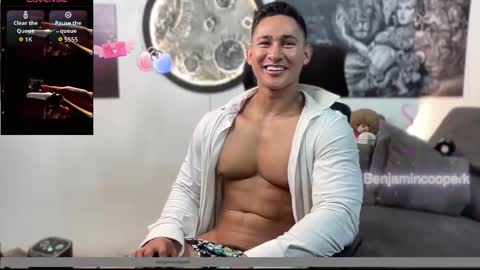 Snapshot of benjamincooperk1 chatting on November 2025 05:17:01 AM benjamincooperk online show from November 2025 05:17:01 AM