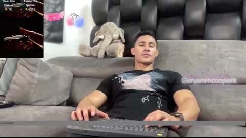 Snapshot of benjamincooperk1 chatting on November 2025 07:05:02 AM benjamincooperk online show from November 2025 07:05:02 AM