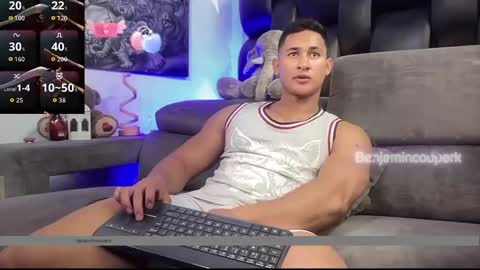 Snapshot of benjamincooperk1 chatting on November 2025 05:51:01 AM benjamincooperk online show from November 2025 05:51:01 AM