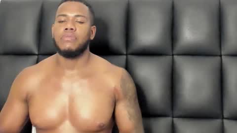 Snapshot of benjaminsr chatting on March 2026 03:45:02 AM BEJAMIN online show from March 2026 03:45:02 AM