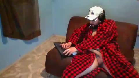 Snapshot of benny_yourdaddy chatting on March 2025 01:16:02 PM benny_yourdaddy online show from March 2025 01:16:02 PM