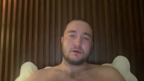 bennybuck97 online show from September 2025 07:24:02 AM