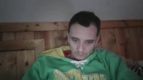 Snapshot of bennymn chatting on February 2025 10:58:01 PM benny and innocentvixon online show from February 2025 10:58:01 PM