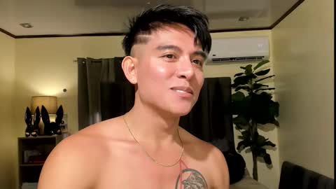 bentlyfuck online show from October 2025 05:26:02 AM