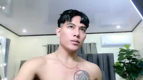 bentlyfuck online show from November 2025 07:37:01 PM