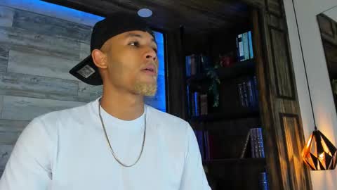 bento_fox online show from February 2026 02:42:01 AM