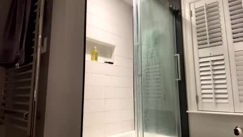 Snapshot of benz10001 chatting on February 2025 11:58:02 PM benz10001 online show from February 2025 11:58:02 PM