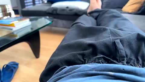 Snapshot of benz10001 chatting on September 2025 12:51:01 PM benz10001 online show from September 2025 12:51:01 PM