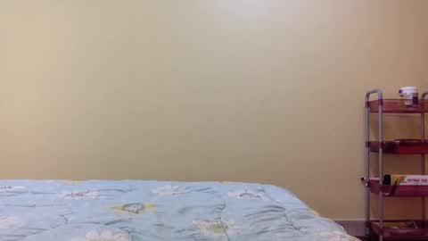 Snapshot of bermudatriangle12 chatting on November 2025 06:14:01 AM tixxie online show from November 2025 06:14:01 AM