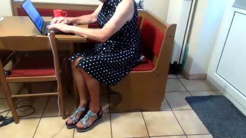 Snapshot of bernadetanylon chatting on July 2026 05:18:01 AM Bernadetanylon online show from July 2026 05:18:01 AM