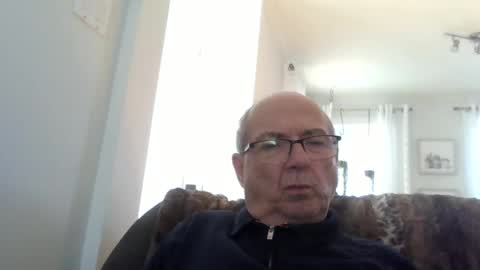 bernard1102 online show from March 2026 02:41:02 PM