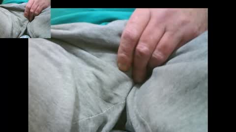 bernardo1968 online show from November 2025 08:44:01 PM