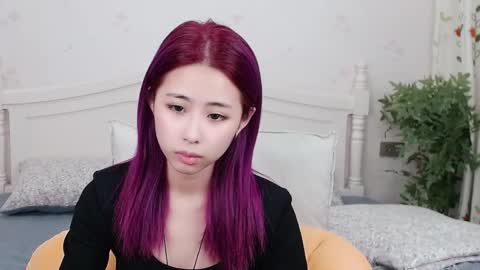 berniceafra online show from October 2025 03:13:01 PM