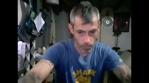 bernichaoss77 online show from February 2025 08:15:01 PM