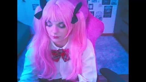 BerrieKitten online show from July 2026 10:14:02 PM