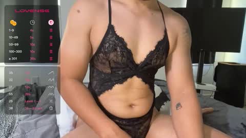 berriess_ online show from December 2025 01:09:01 PM