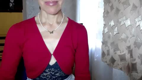 Snapshot of berry2024 chatting on June 2026 06:03:01 AM berry2024 online show from June 2026 06:03:01 AM