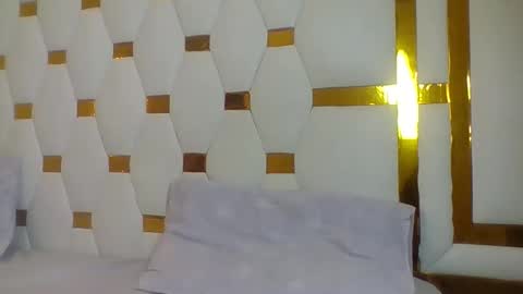 Snapshot of berryl8 chatting on November 2025 07:14:01 PM berryl online show from November 2025 07:14:01 PM