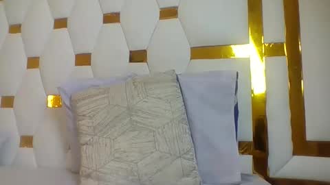 Snapshot of berryl8 chatting on November 2025 07:02:02 PM berryl online show from November 2025 07:02:02 PM