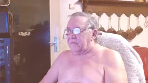 Snapshot of best127 chatting on February 2025 01:37:01 AM jean online show from February 2025 01:37:01 AM