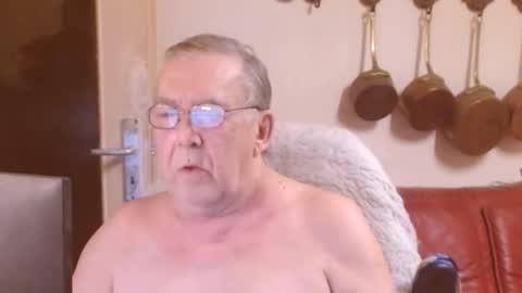 Snapshot of best127 chatting on February 2025 07:06:02 PM jean online show from February 2025 07:06:02 PM