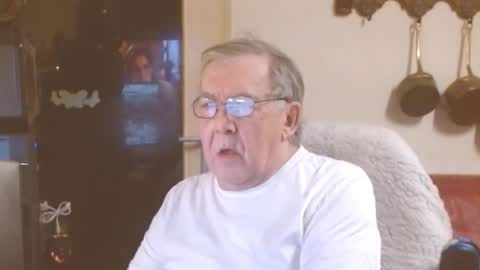 Snapshot of best127 chatting on February 2025 06:16:01 PM jean online show from February 2025 06:16:01 PM