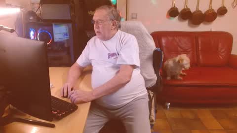 Snapshot of best127 chatting on February 2025 12:48:02 PM jean online show from February 2025 12:48:02 PM