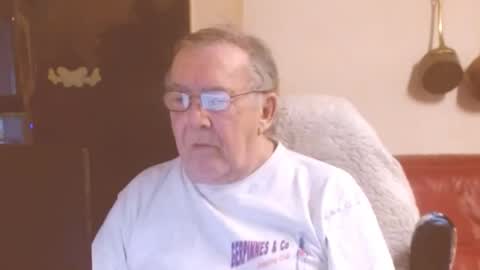 Snapshot of best127 chatting on February 2025 11:04:01 PM jean online show from February 2025 11:04:01 PM