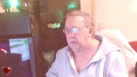 Snapshot of best127 chatting on March 2025 11:31:01 PM jean online show from March 2025 11:31:01 PM