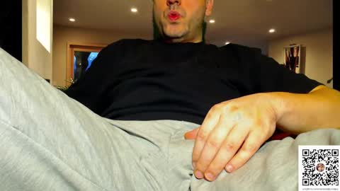 Snapshot of bestanakonda chatting on February 2025 09:56:01 PM BestAnakonda online show from February 2025 09:56:01 PM