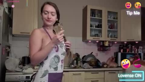 Snapshot of bestchick chatting on October 2025 06:38:02 PM Adria online show from October 2025 06:38:02 PM