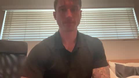 Snapshot of bestcoast35 chatting on December 2024 06:32:02 PM Bestcoast3579 online show from December 2024 06:32:02 PM