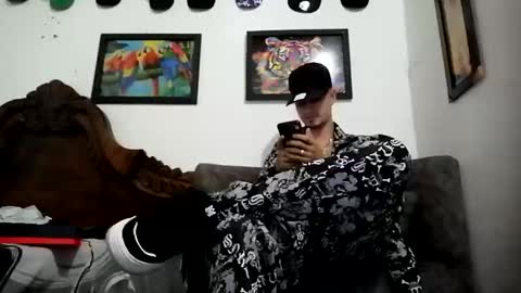 Snapshot of bestia_salvaje chatting on February 2025 10:59:02 PM Andres online show from February 2025 10:59:02 PM