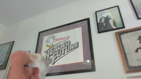 Snapshot of bestshot1951 chatting on April 2026 04:31:02 PM bestshot1951 online show from April 2026 04:31:02 PM