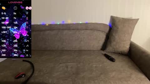 Snapshot of bestteya chatting on November 2025 07:06:01 PM Teya online show from November 2025 07:06:01 PM