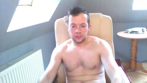 bestworld_ online show from November 2025 07:55:02 AM