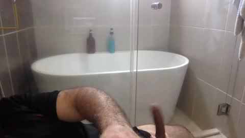 Snapshot of betoooox chatting on October 2025 04:33:01 PM Virtual Gentleman online show from October 2025 04:33:01 PM