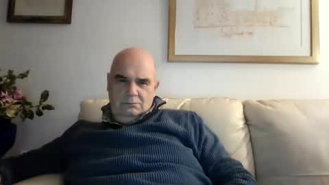 Snapshot of betta1 chatting on December 2025 06:23:01 PM betta1 online show from December 2025 06:23:01 PM