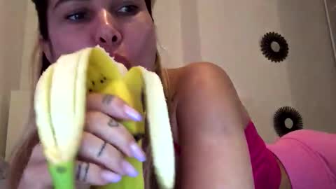 betty199175798 online show from October 2025 08:34:01 AM