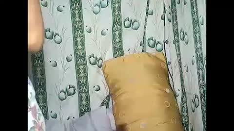 Snapshot of betty_83 chatting on February 2025 10:39:01 PM betty_83 online show from February 2025 10:39:01 PM