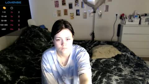 Snapshot of bettyandrich chatting on October 2025 08:55:02 AM Betty and Rich online show from October 2025 08:55:02 AM