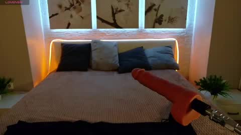 Betty online show from March 2026 08:23:02 PM