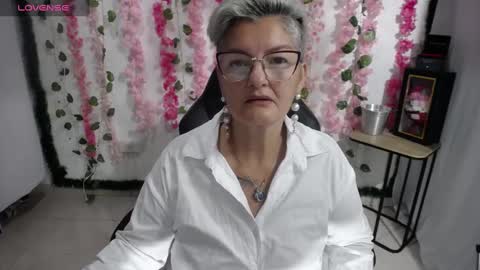 bibiana online show from February 2025 11:13:01 AM