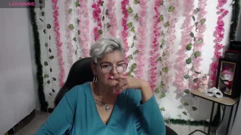 bibiana online show from February 2025 09:15:01 PM