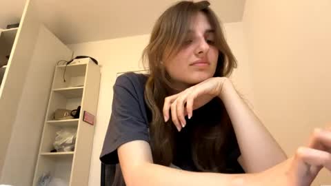 Snapshot of beulahweikert chatting on June 2026 05:23:01 PM Lina online show from June 2026 05:23:01 PM