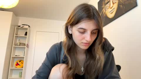 Snapshot of beulahweikert chatting on July 2026 05:12:02 PM Lina online show from July 2026 05:12:02 PM