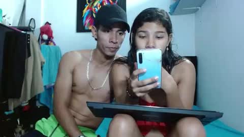 Snapshot of beyonce_21 chatting on January 2025 12:44:02 AM beyonce_21 online show from January 2025 12:44:02 AM