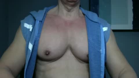 BGDKMUSCLEGUY - SELECTED BY CHATURBATE AS A TOP BROADCASTER FOR 2023 online show from January 2025 06:43:01 PM