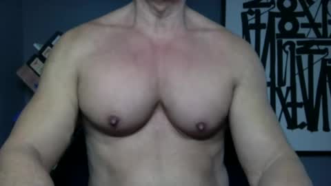 BGDKMUSCLEGUY - SELECTED BY CHATURBATE AS A TOP BROADCASTER FOR 2023 online show from March 2026 04:30:02 PM