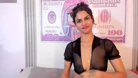 bianca_angel_ online show from November 2025 07:59:01 PM